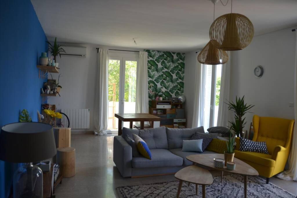 Appartement Lumineux Et Calme Avec Terrasse Avignon Exterior photo